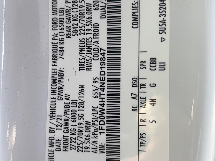 2022-ford-f450-image-18