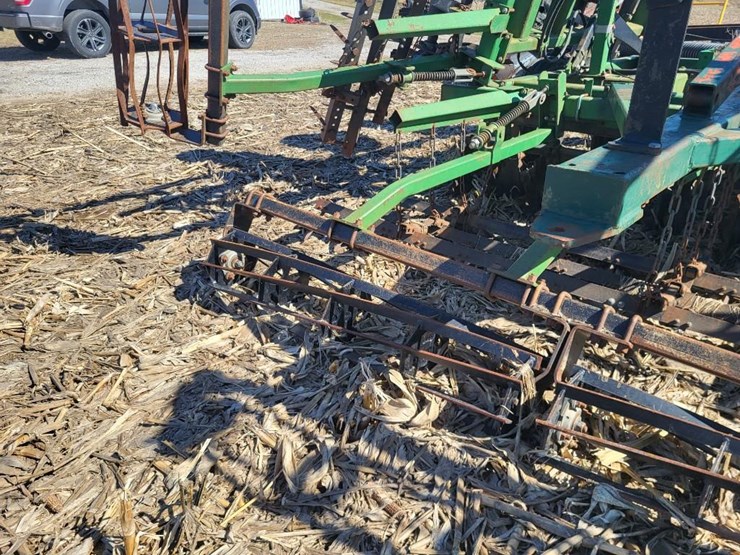 great-plains-2200tt-image-43