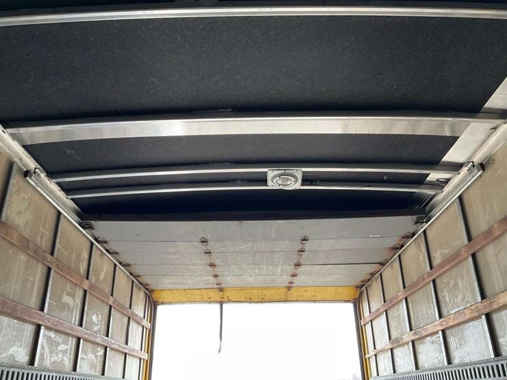 2005-international-durastar-4300-image-51