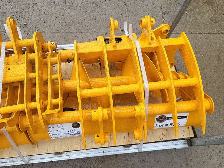 mini-mini-excavator-attachments-image-14