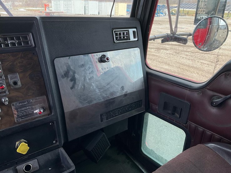 1995-kenworth-t800-image-135