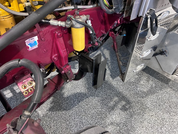 peterbilt-379-image-103