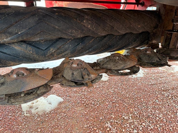 new-holland-1431-image-28