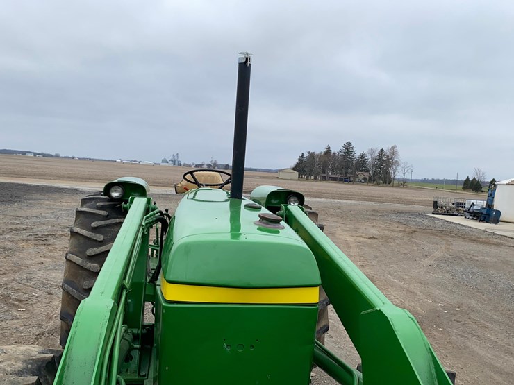 john-deere-2940-image-8