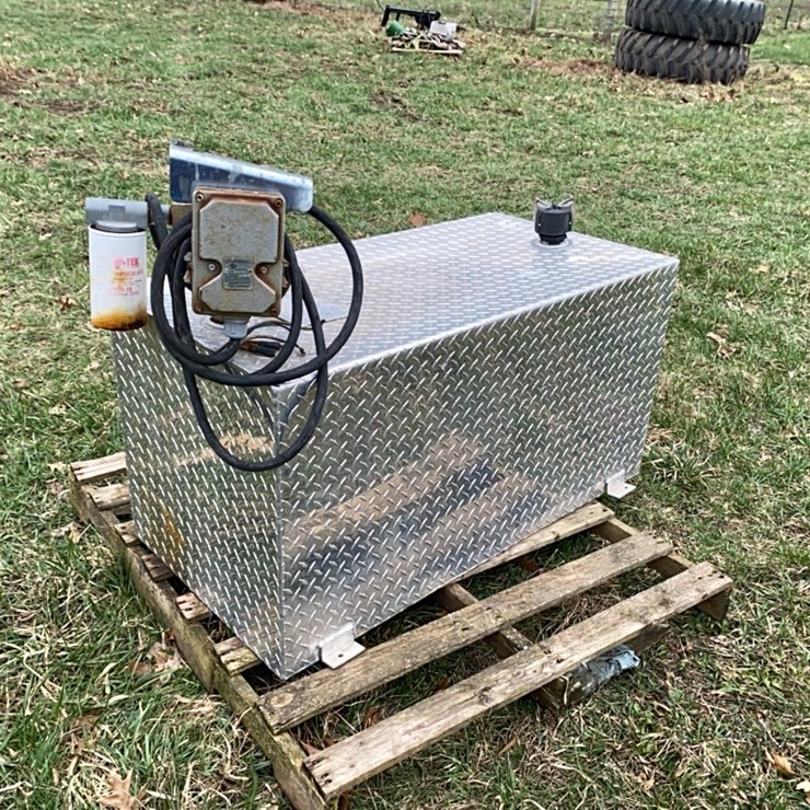 Alum 100 gal fuel tank with pump and filter