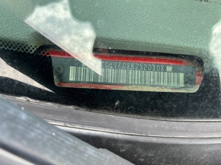 2011-chevrolet-silverado-2500-image-41