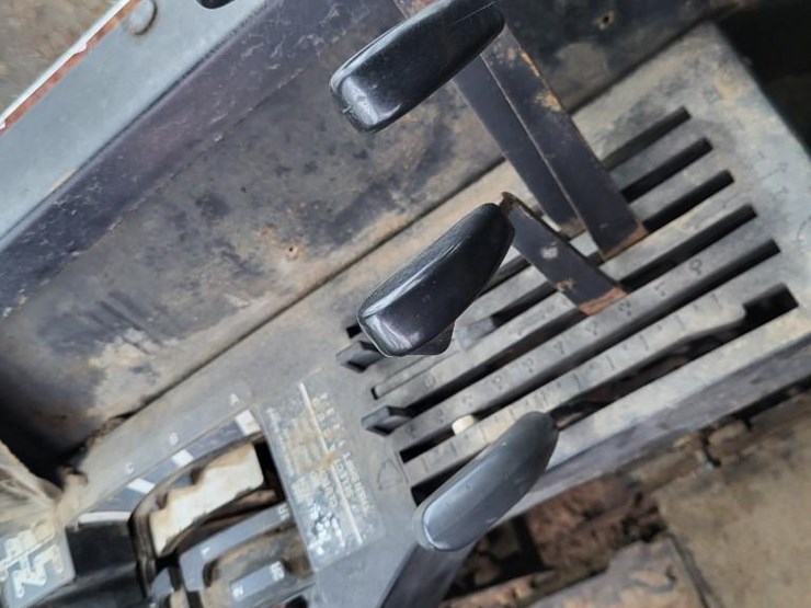 john-deere-8640-image-56