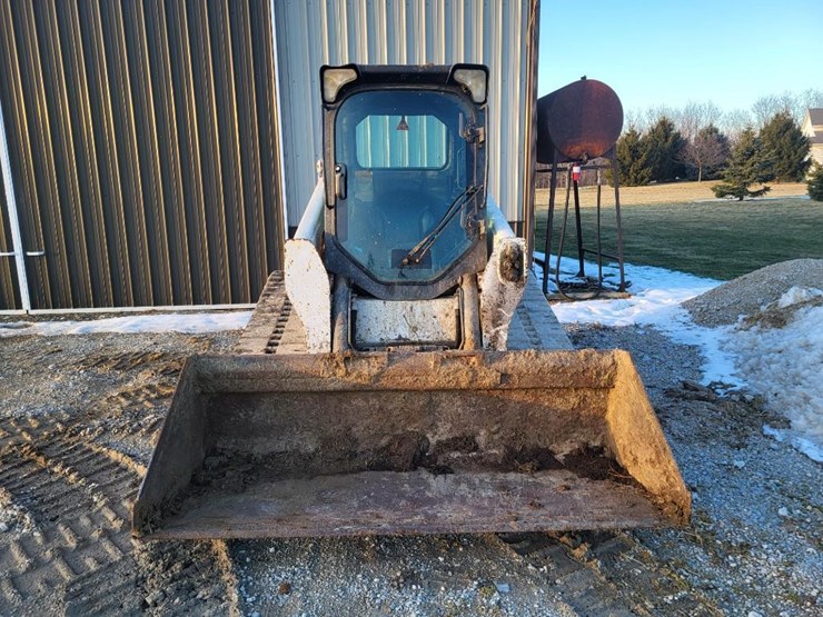 2017-bobcat-t630-image-8