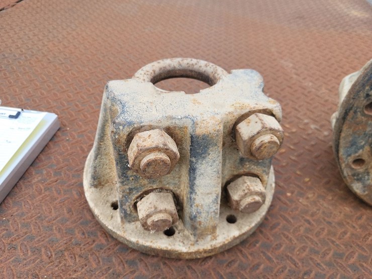 allis-chalmers-8-bolt-hubs-image-5