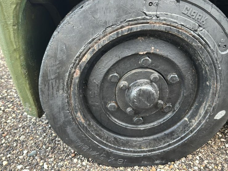 #1357-•-clark-c500-40-forklift*-image-17