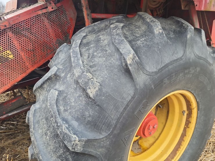 massey-ferguson-750-image-17