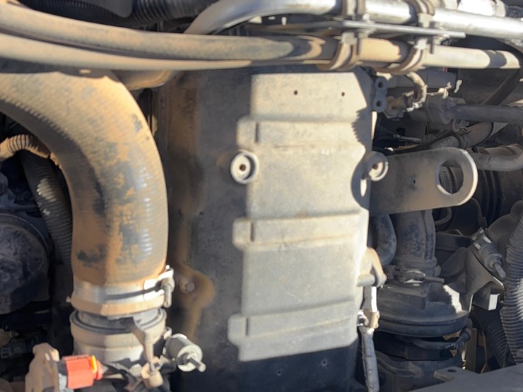 2012-international-box-truck-image-10