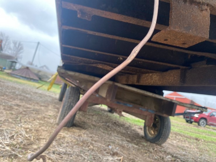 van-bed-for-storage-wagon-gear-not-included-image-9