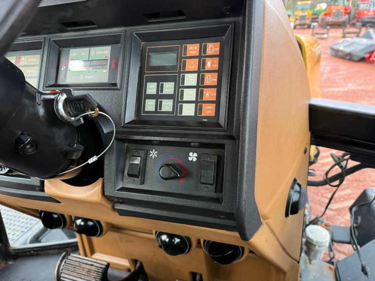 challenger-75-image-48