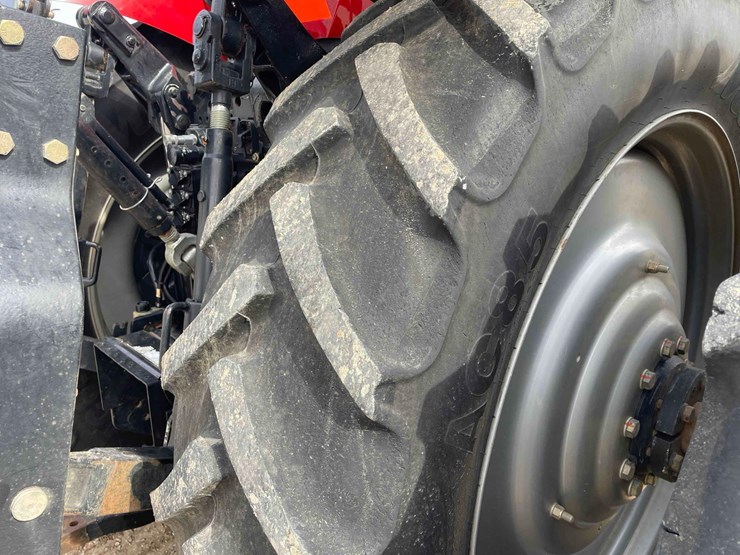 case-ih-magnum-340-image-39