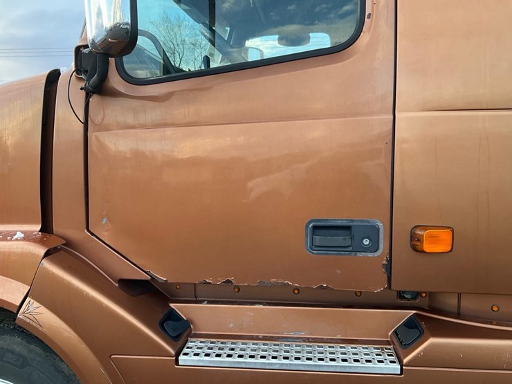 2007-unknown-volvo-image-18