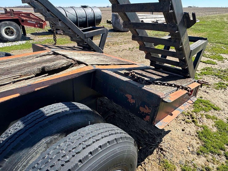 heavy-duty-drop-deck-trailer,-20’-deck-w/dovetail-and-fold-down-ramps,-single-axle,-dual-wheels,-air-image-24