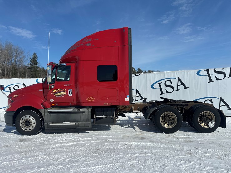 2012-international-prostar-image-2