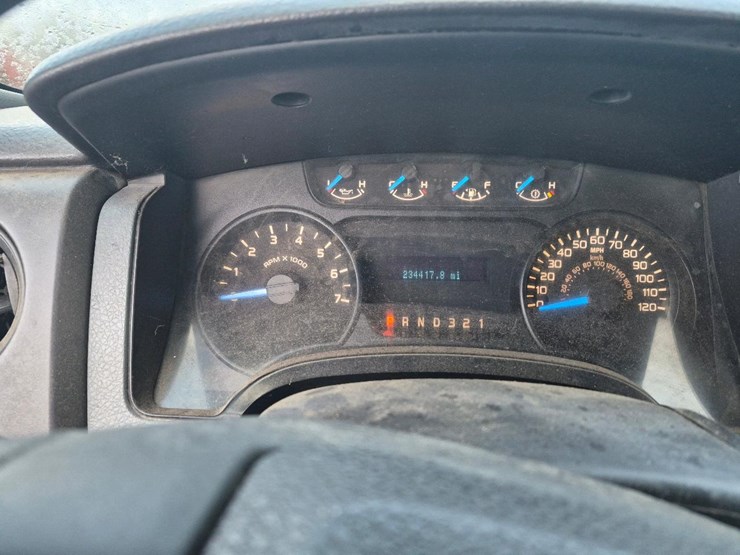 2013-ford-f150-image-38