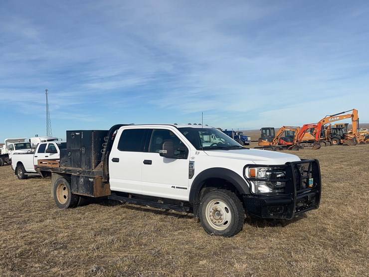 2022-ford-f450-image-3