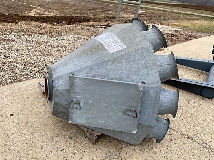 honeyville-grain-leg-distributor-image-2