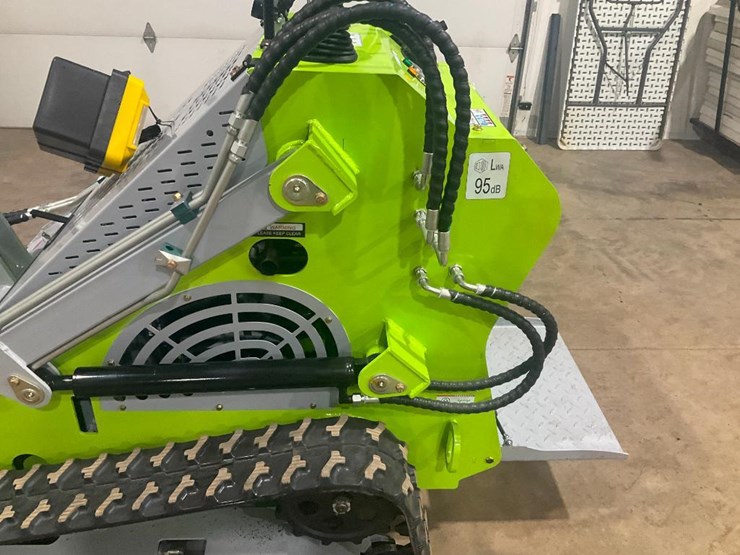 #1002-•-unused-ats-t460-mini-skid-steer-image-4