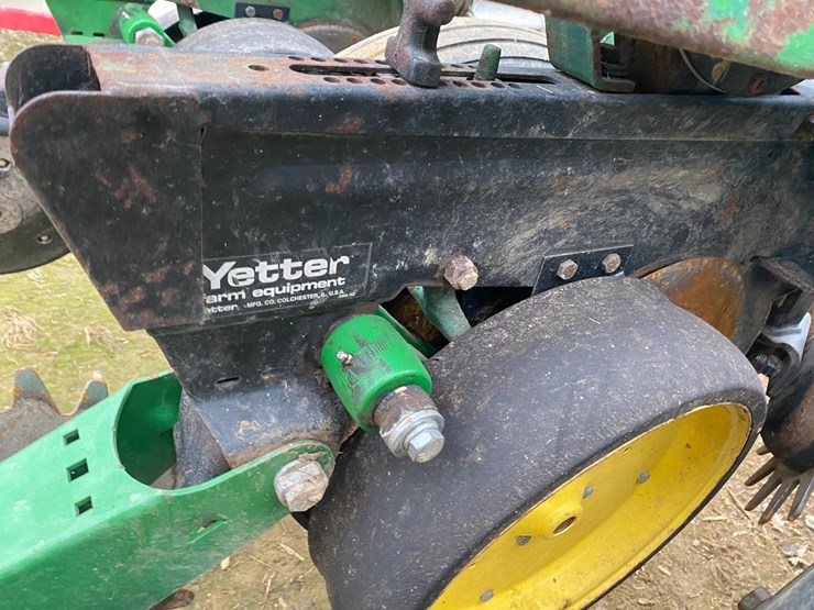 john-deere-7000-image-34