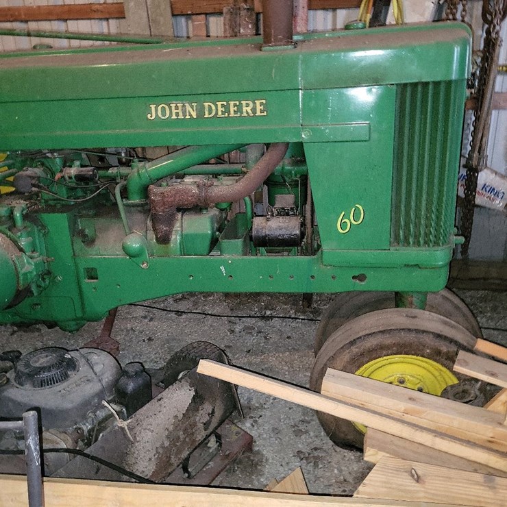 JOHN DEERE 60