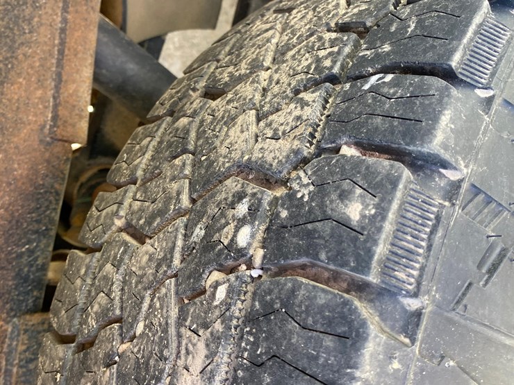 2018-dodge-2500-image-47