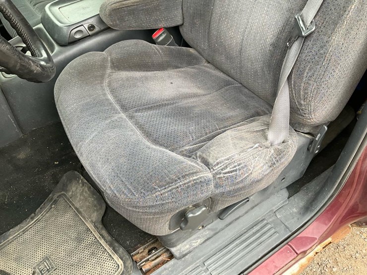 1999-chevrolet-k1500-image-61