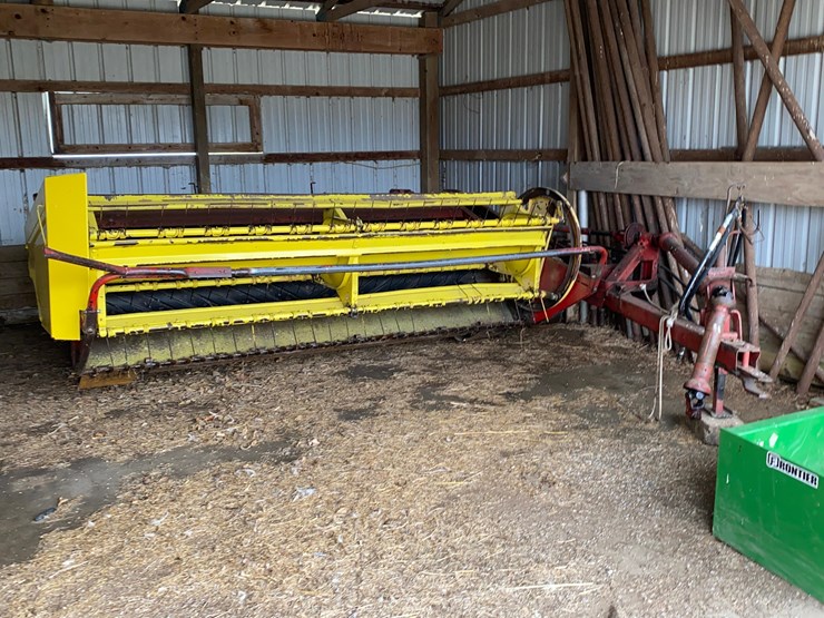 new-holland-469-image-1