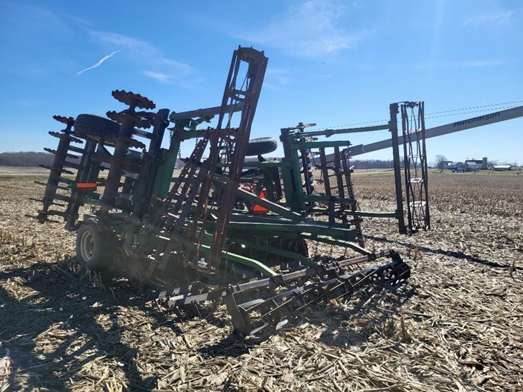 great-plains-2200tt-image-5