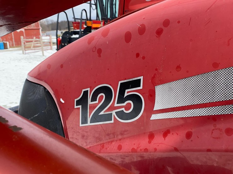 case-ih-125-image-38
