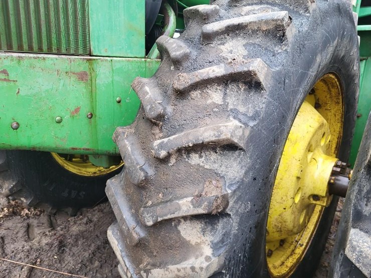 john-deere-8640-image-10