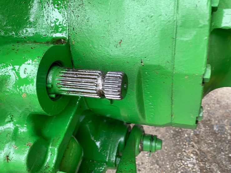 john-deere-2940-image-28