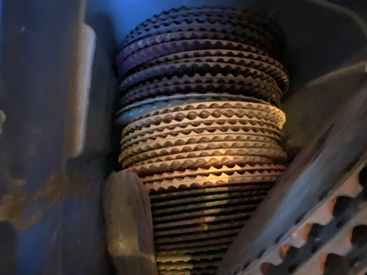 2009-kinze-3600-image-103