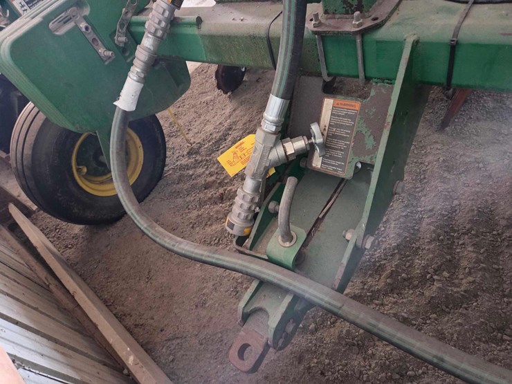 john-deere-2510l-image-24