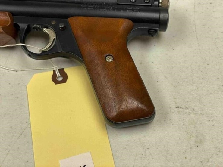 crosman-air-pistol-image-17