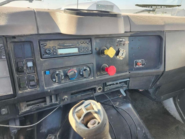 1997-cummins-m11-image-2