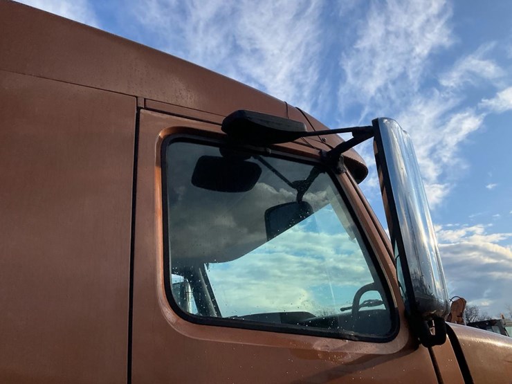 2007-unknown-volvo-image-66