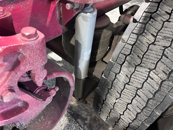 peterbilt-379-image-41