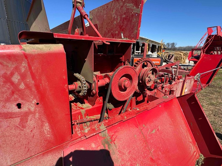 new-holland-bc5070-image-5