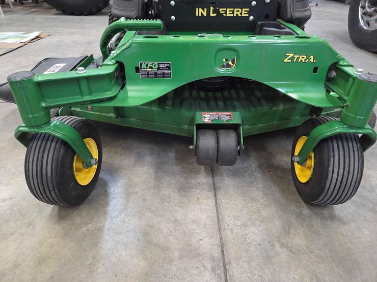 2016-john-deere-930-image-31