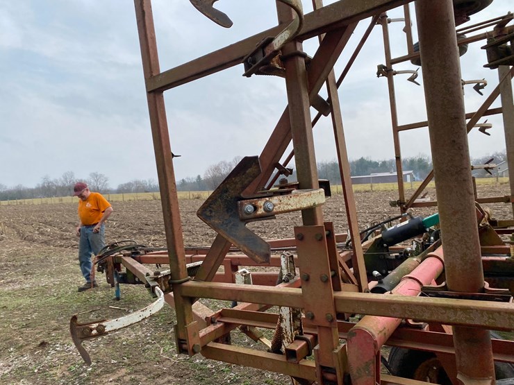 wil-rich-1422--field-cultivator-image-34