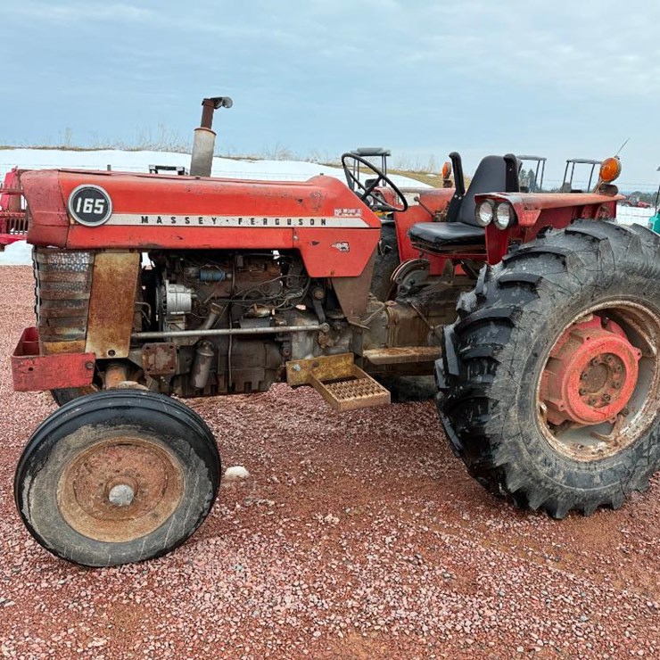MASSEY-FERGUSON 165