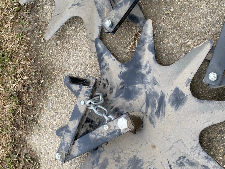 4---rolling-sheilds-like-new-image-3