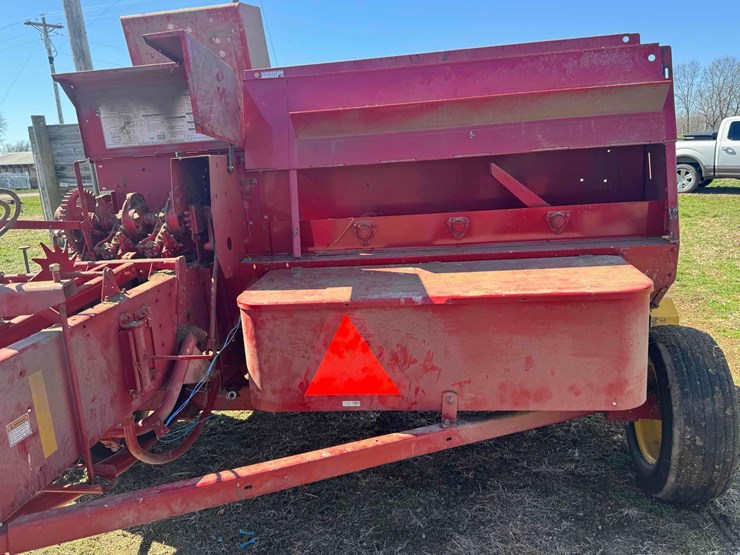 new-holland-bc5070-image-12