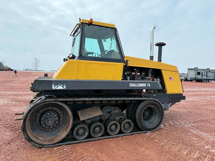 challenger-75-image-4