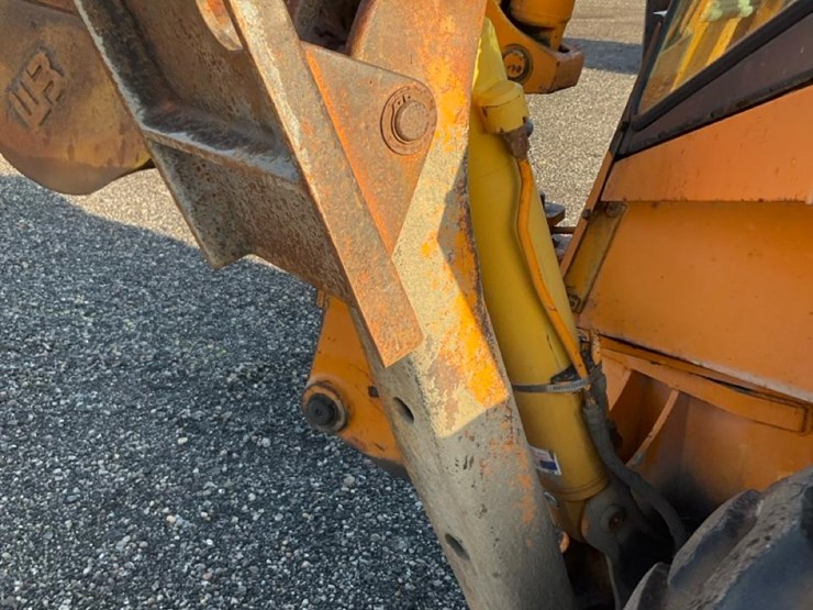 1982-case-580d-image-57