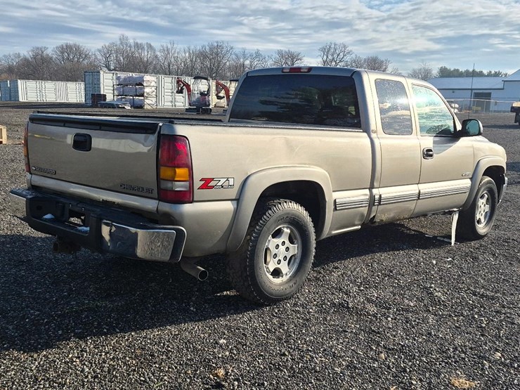 2002-chevrolet-1500-image-5